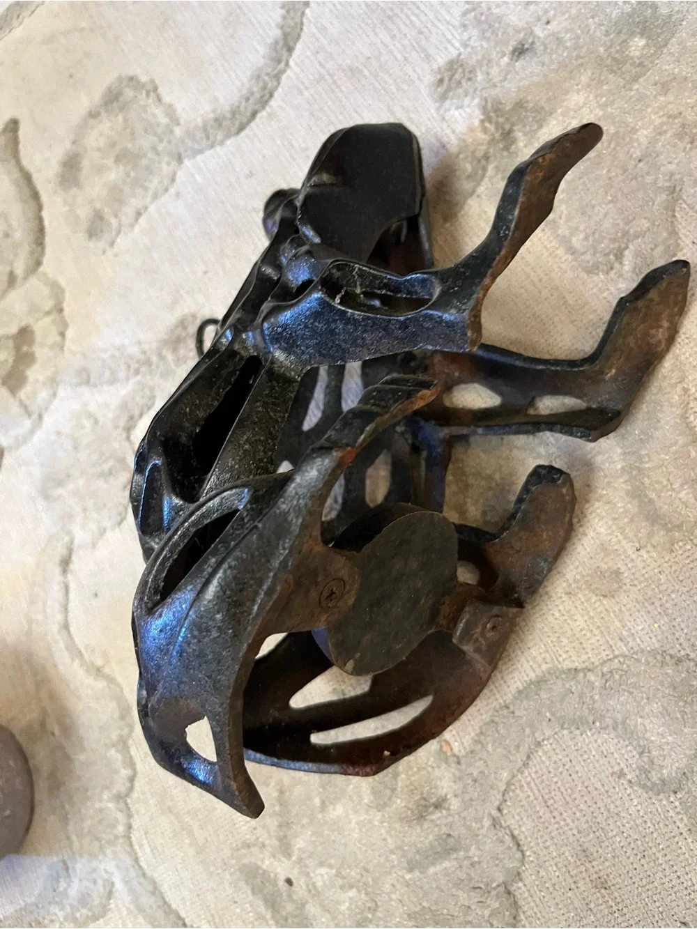 Cast Iron Frog Lantern - Black Speckled Finish